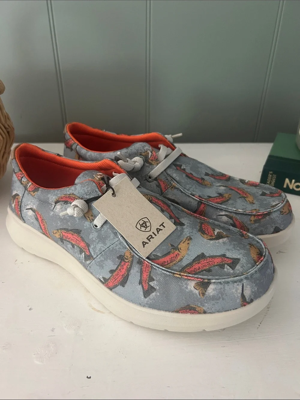 NWT ARIAT mens hilo olive rainbow trout loafers size 9.5 EE wide